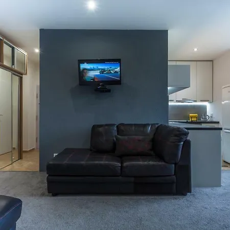 Air-conditioned Sancova - Old Town * Bratysława