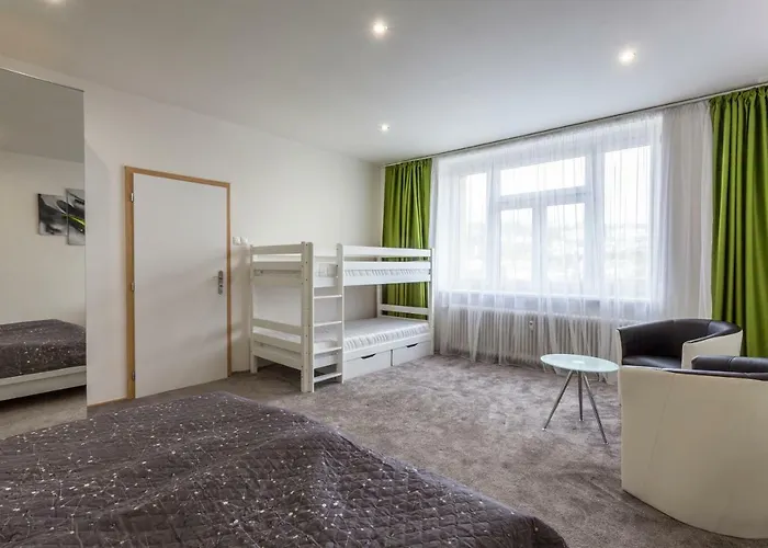 Air-conditioned Sancova - Old Town *